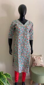 Hakoba kurta set - Image 3