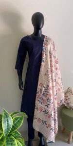 Traditional kurta set - Image 2