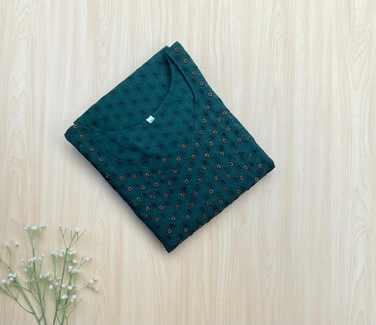 WhatsApp Image 2025-02-24 at 4.49.44 PM (1) Handwork Hakoba kurta - Image 1