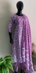 Aline kurta set - Image 3