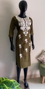 Chikankari kurti - Image 3