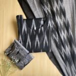 Ikkat Kurtha Set