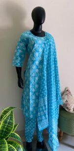Plus size kurta set - Image 3
