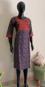 Ajrak handwork kurta - Image 3