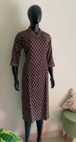 Simple Ajrak kurta - Image 3