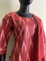Ikkat Kurtha Set - Image 2