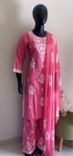 Chikankari kurti set - Image 3