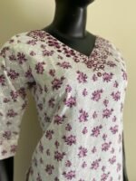 Hakoba Kurta Set - Image 2