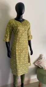 Simple cotton kurta set - Image 3