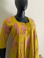 Premium Floral Three Piece Set 🍂 - Image 2