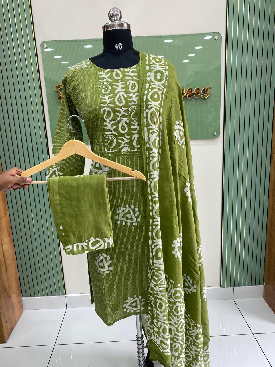 WhatsApp Image 2026-05-26 at 12.33.49 PM(2) Kantha Cotton Kurtaset - Image 1