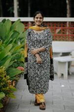 Batik Kurtaset