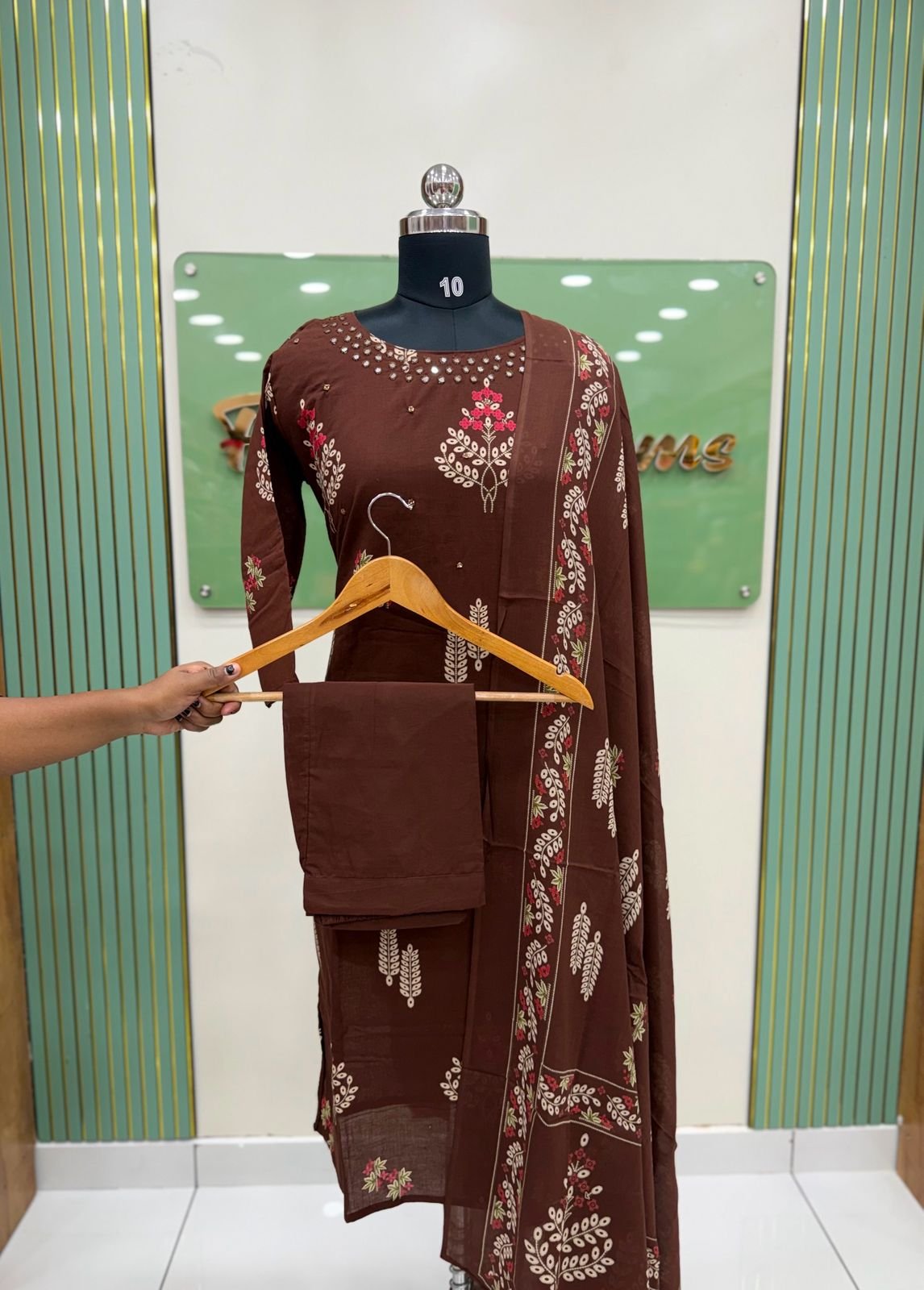 WhatsApp Image 2026-06-20 at 5.31.15 PM Plus Size Kurtaset - Image 1
