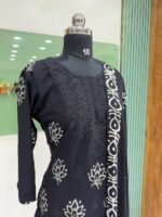 Chikankari Batik kurtaset - Image 2